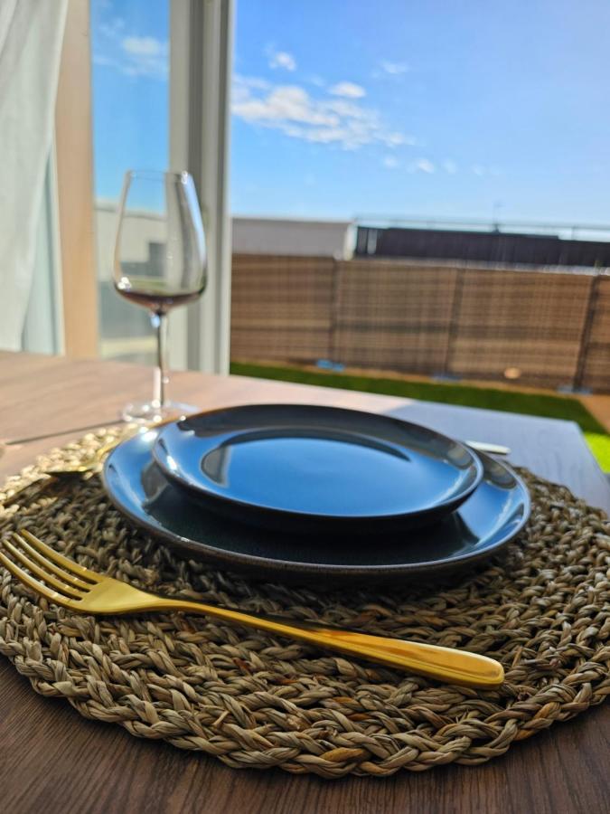 Stylish Rooftop Avec Terrasse A 2Pas De Disney Paris Montévrain Exteriör bild
