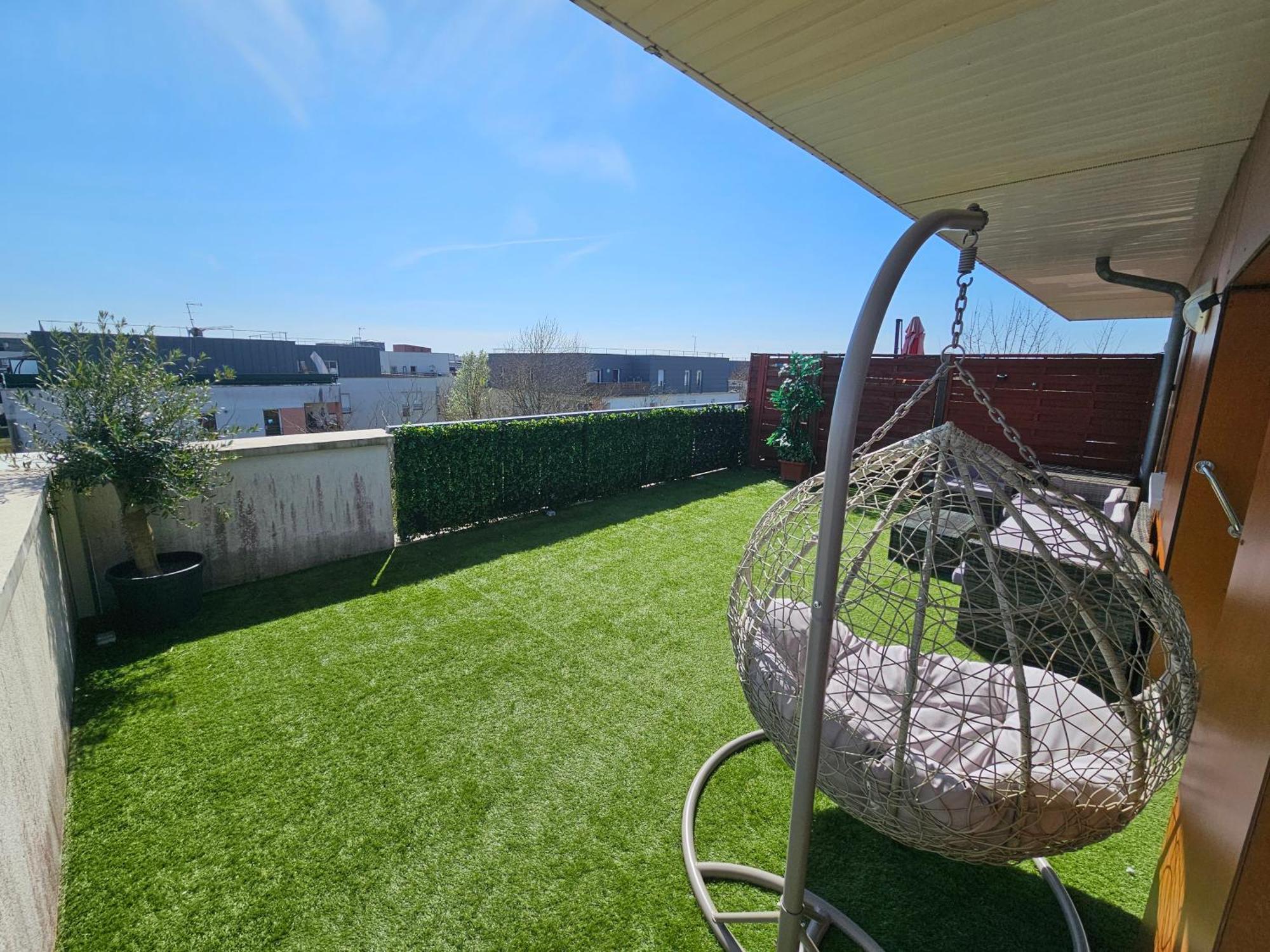 Stylish Rooftop Avec Terrasse A 2Pas De Disney Paris Montévrain Exteriör bild